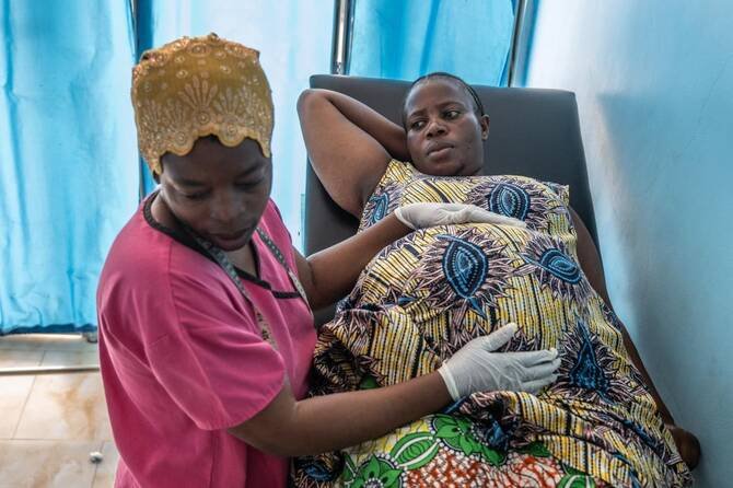 Congo’s Expectant Mothers Struggle as Free Maternity Care Disappears Amid Conflict